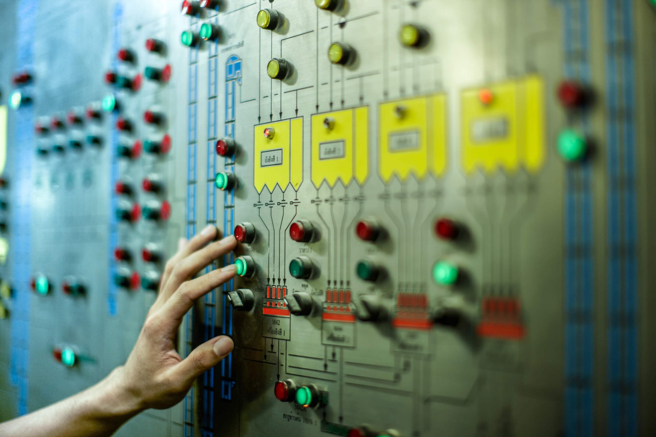 SCADA vs IoT: the role of SCADA systems in Industry 4.0